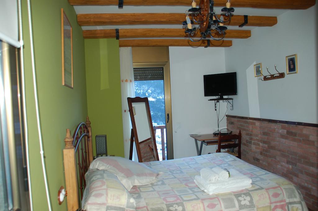 Casa Rural Restaurant Borda Patxeta Canillo Habitación foto